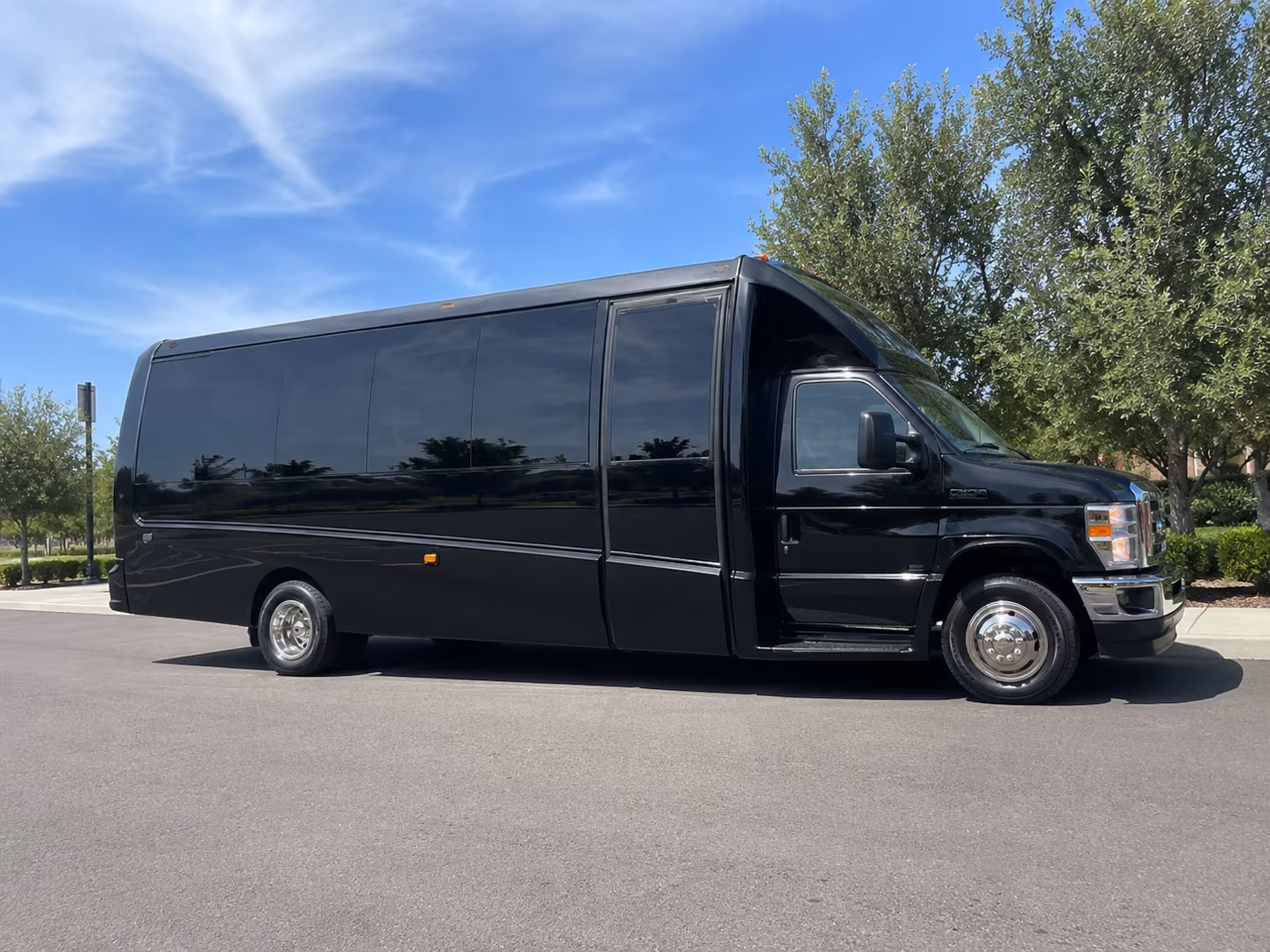 baton rouge bus rentals