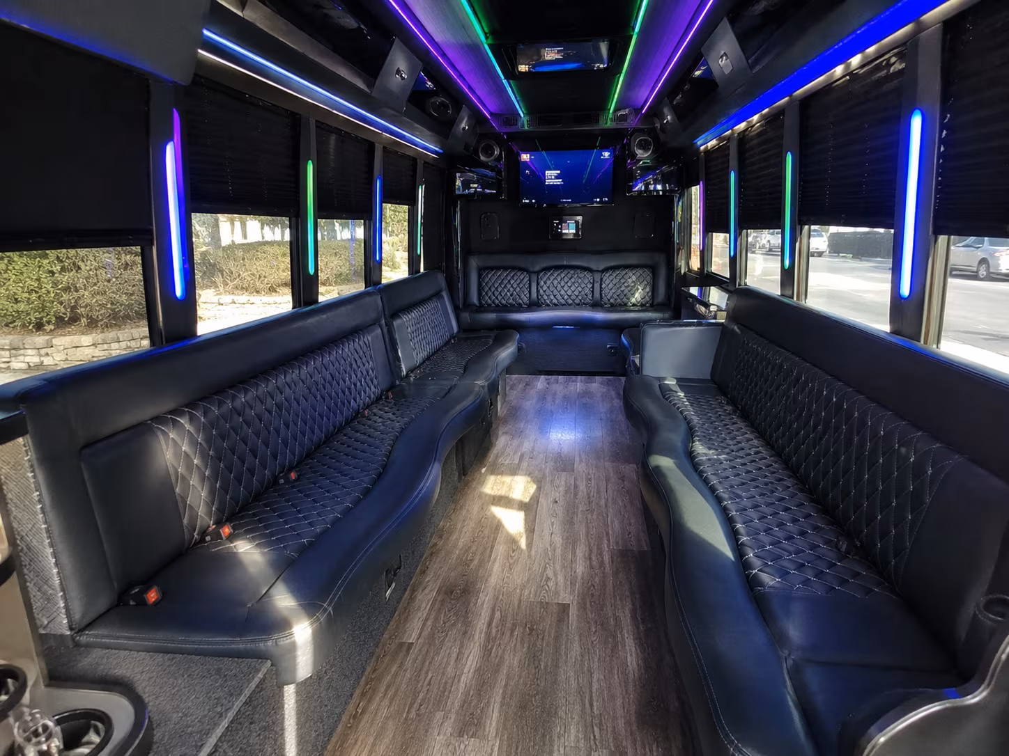 biloxi 15 passenger party bus interior