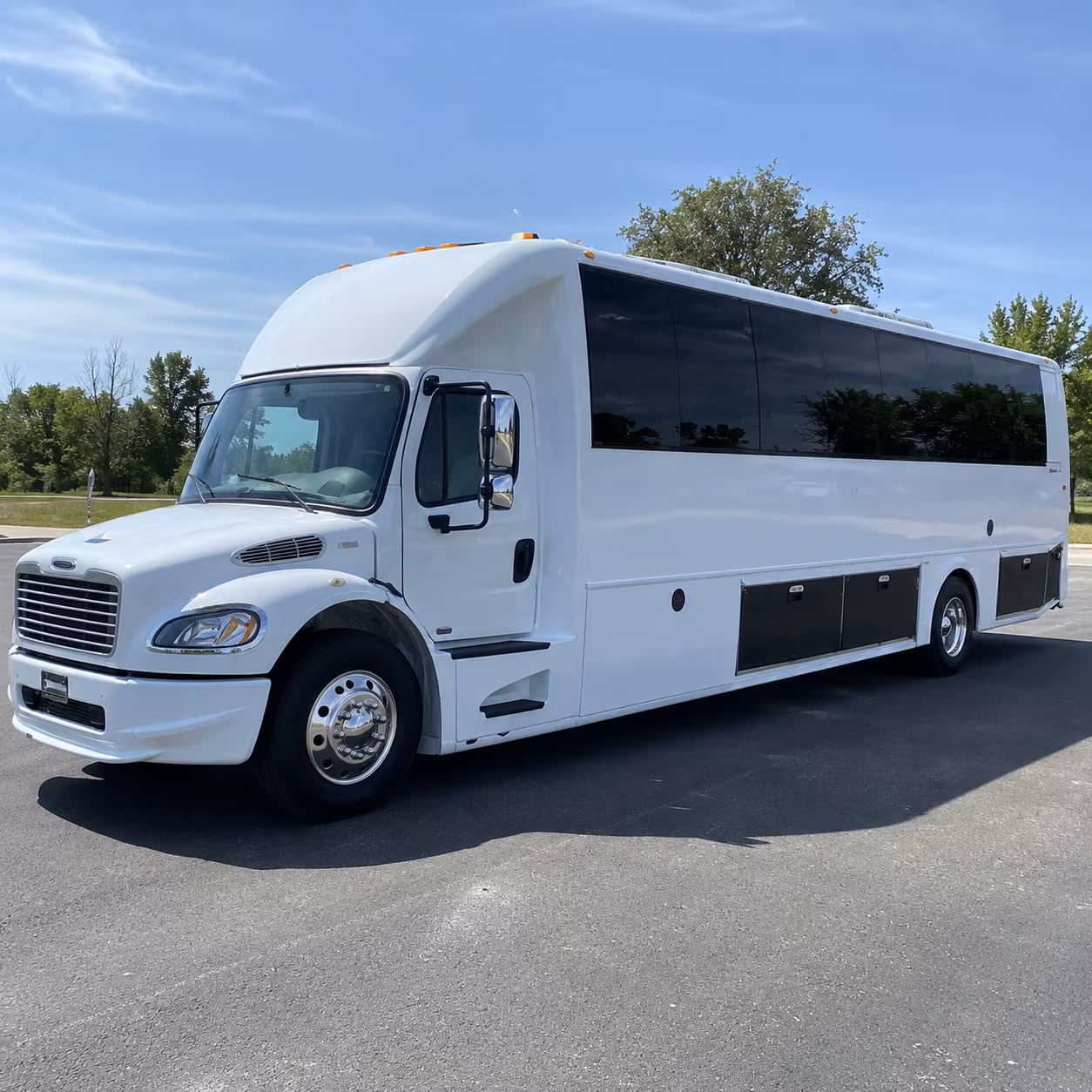 biloxi 40 passenger party bus