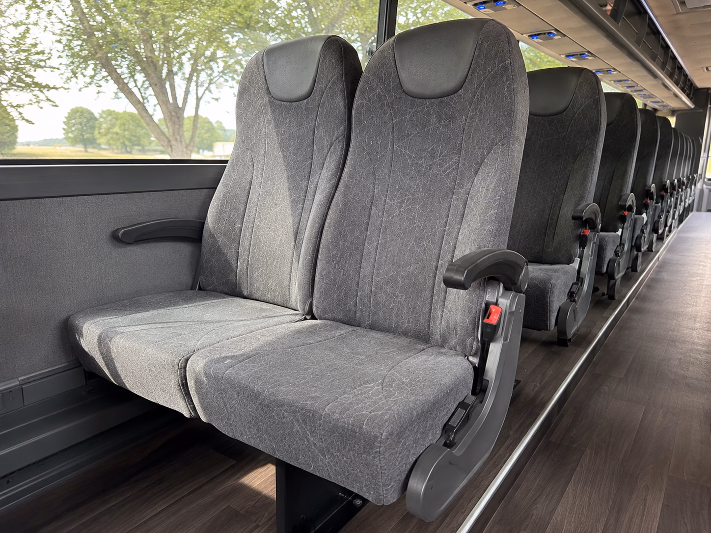 biloxicharterbuscompany com connects you to wine tour transportation for day trips to hattiesburg and inland mississippi