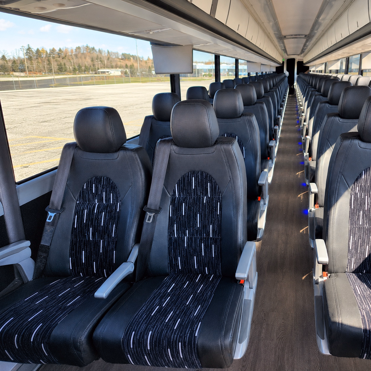 how the type of bus you choose changes the price in biloxi mississippi